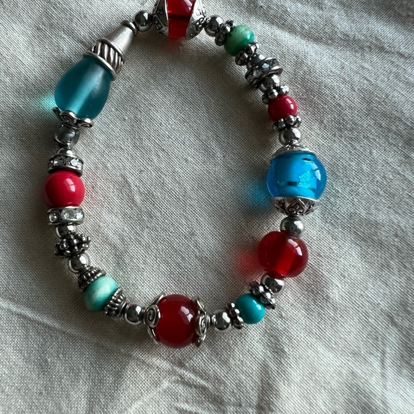 Bracelet 3” strong stretch won’t break - Picture 4 of 7